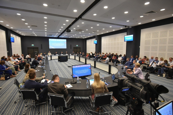 Вышло распоряжение о проведении XI Международного Сибирского транспортного форума